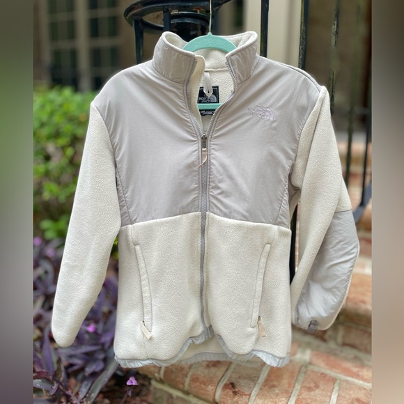 The North Face Jacket - Light Cream - Picture 1 of 3